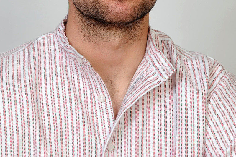 Gleneske Irish Grandfather Shirt Cranberry