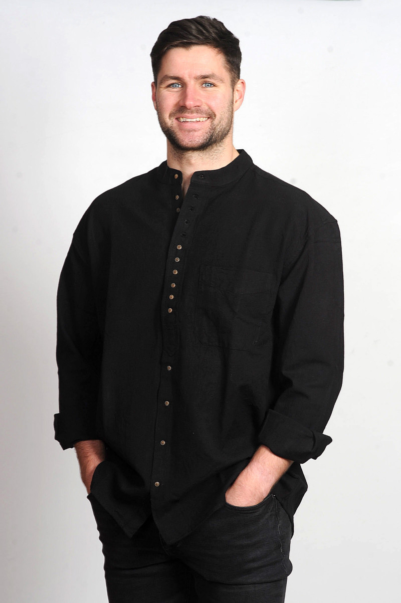 Claddagh Grandfather Shirt Jet Black